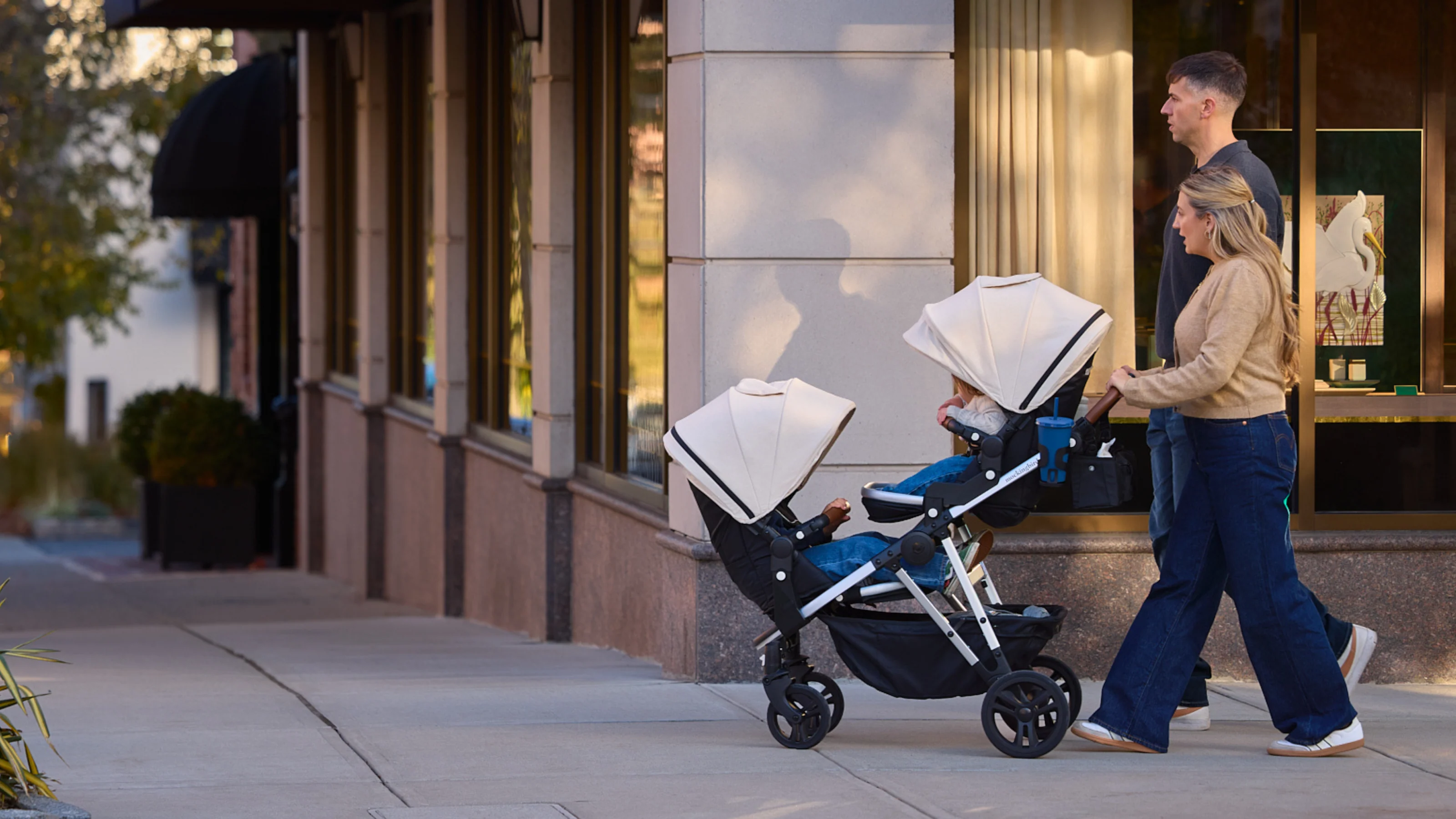 The Stroller That Grows With You